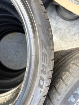 Pirelli PZero - 245/35 r20 - 4