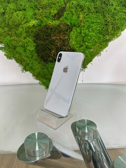 Apple iPhone XS 64GB Silver - 4