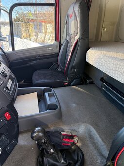 Tatra phoenix 530 E6 - 4