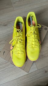 halovky Nike Zoom Vapor 15 Academy - 4