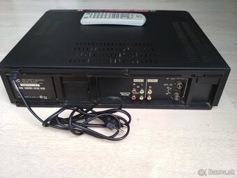 Videorekorder JVC HR-J748, 6-hlavový, HIFI Stereo - 4