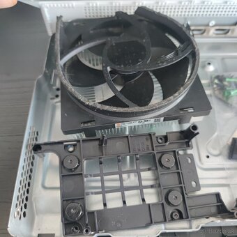Šasi, chladič s konzole Xbox One S - 4