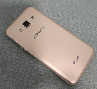 Samsung Galaxy Duos - 4