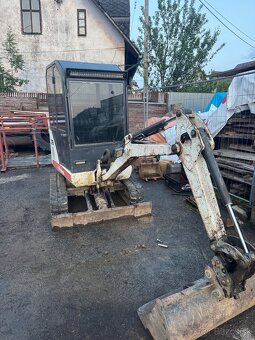 Bobcat 319 - 4
