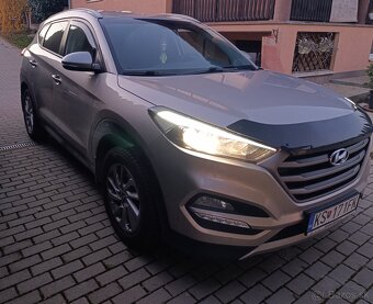 Hyundai tucson - 4
