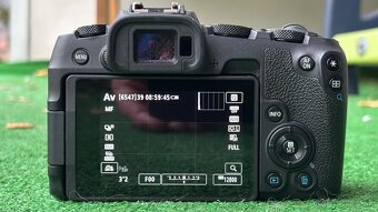 Canon EOS RP - 4