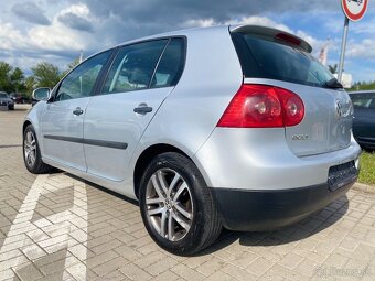 Volkswagen Golf V - 4