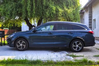 HYUNDAI I30 1.5 2022 - 4
