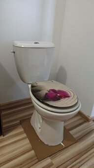 Wc - 4