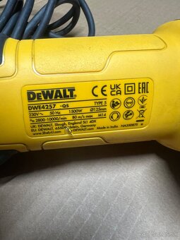 Dewalt 4257 - 4