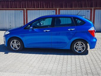 Predám Honda FR-V - 4