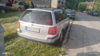 Volkswagen Passat 1.9 - 4