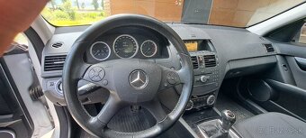 Predám mercedes C200 cdi - 4