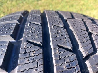 235/45 r17 zimne pneumatiky - 4