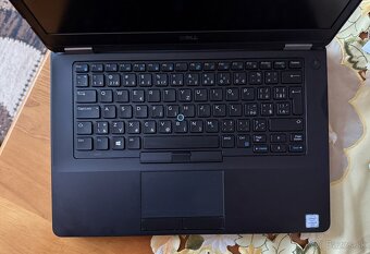 Dell Latitude E5470 i5/8 GB/256 GB - 4
