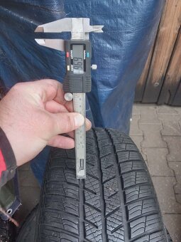 Pneumtiky zimné - Barum 205/55/R16 - 4