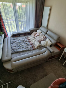 Exkluzívna dizajnová posteľ s masážou, trezorom a úložne pr. - 4