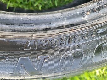 Letne pneuDUNLOP 225/50 R17 - 4