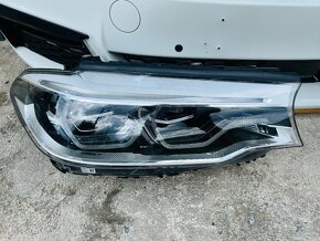 BMW G30 G31 nárazník m-paket světlo blatník výztuha - 4