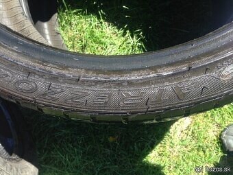 predám letne pneu 255/35 R20 2kusi 255-40r20 - 4