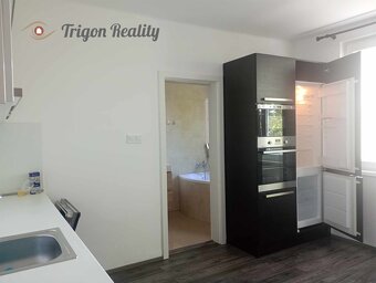 3 izbový rekonštruovaný byt pri centre - Komárno - 4