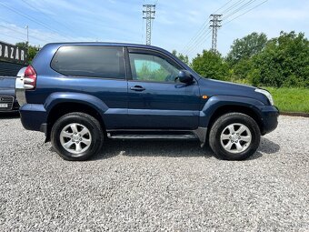 Toyota Land Cruiser 120 3.0 D-4D - 4