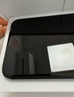  Apple iPhone 7 Black 32 GB - 100% zdravie batérie - 4