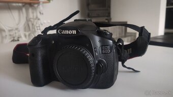 Canon EOS 60D + 18-135mm IS – výborný stav, komplet set - 4
