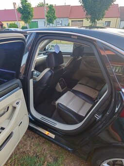 AUDI S8 5.2 V10 - 4