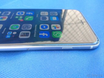 Apple iPhone 6s plus - 4