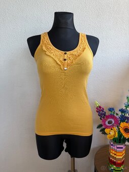 18 tričiek za 15€ - 4