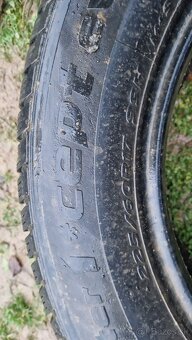 225/60 r17 zimné - 4