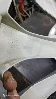 Puklice škoda R16 original - 4