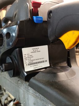 Motorova píla mcculloch CS 330 - 4