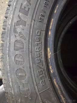 Goodyear pneumatiky R16c - 4