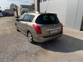 Peugeot 308 - 4