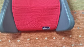 Podsedák chicco 15-36 kg - 4