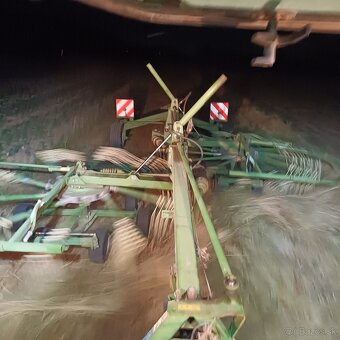 Zhrňovač sena krone schwadro 807 - 4