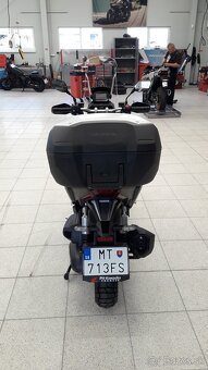 Honda ADV 350 - 4