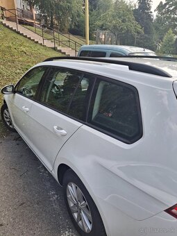 Volkswagen golf - 4