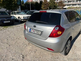 Kia Ceed 1.6 CRDi Turbo, r.v. 2008 – na predaj - 4