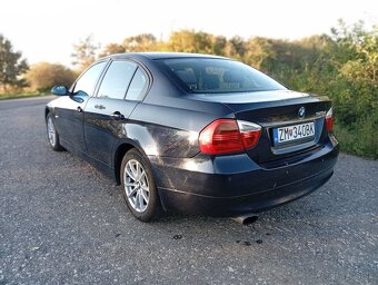 BMW 320D E90 - 4