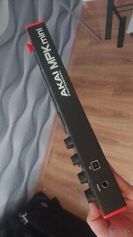 AKAI MPK Mini – kompaktný MIDI kontrolér (s krabicou) - 4