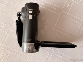 Predám kameru Sony Handycam HDR-CX405 - 4