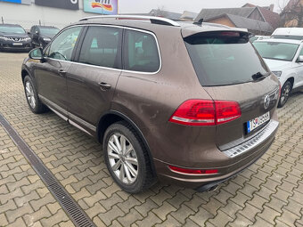 Volkswagen Touareg II 3.0 V6 TDI Premium 4XMOTION - 4