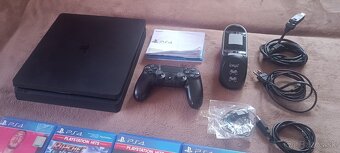 Ps4 slim s hrami - 4