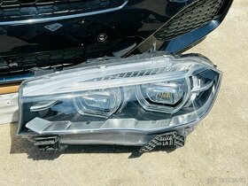BMW X5 F15 nárazník kapota blatník světla - 4