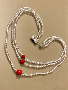 Trojradový krištáľový náhrdelník s koralmi - 4