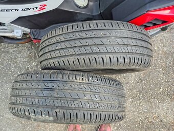 205/60 R16 letné - 4
