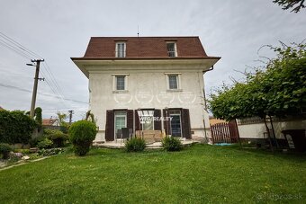 Krásny 2 generačný dom na predaj - 4